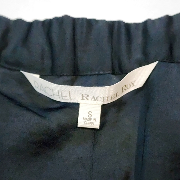 RACHEL Rachel Roy Black Pleated Shorts Midrise Size Small Clasp Zip Closure - Picture 3 of 5